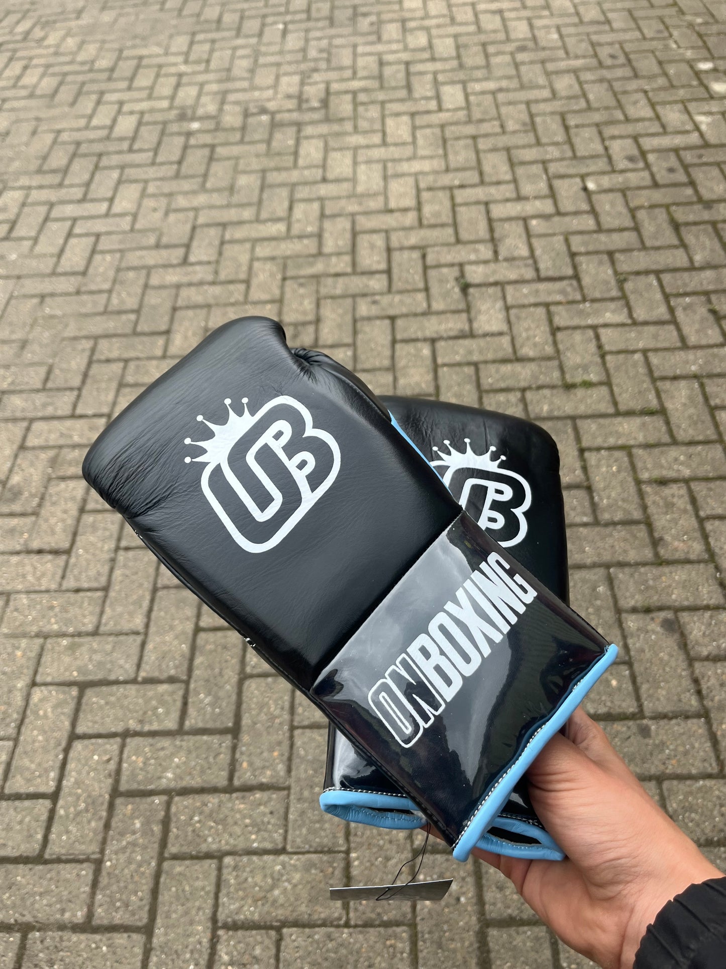 ON BOXING OB1 - BLACK / BABY BLUE