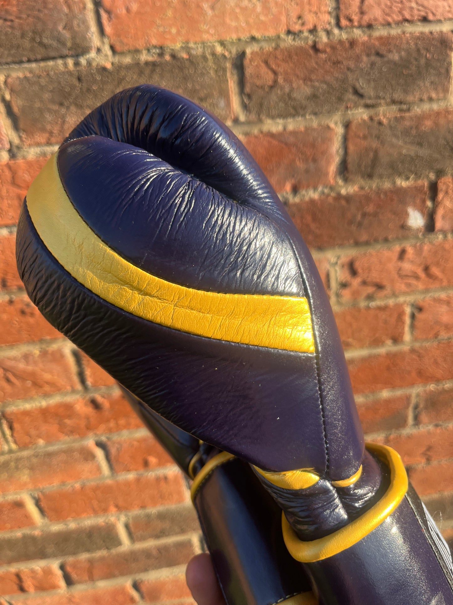ON BOXING KINGPIN-X - Navy Blue Gold