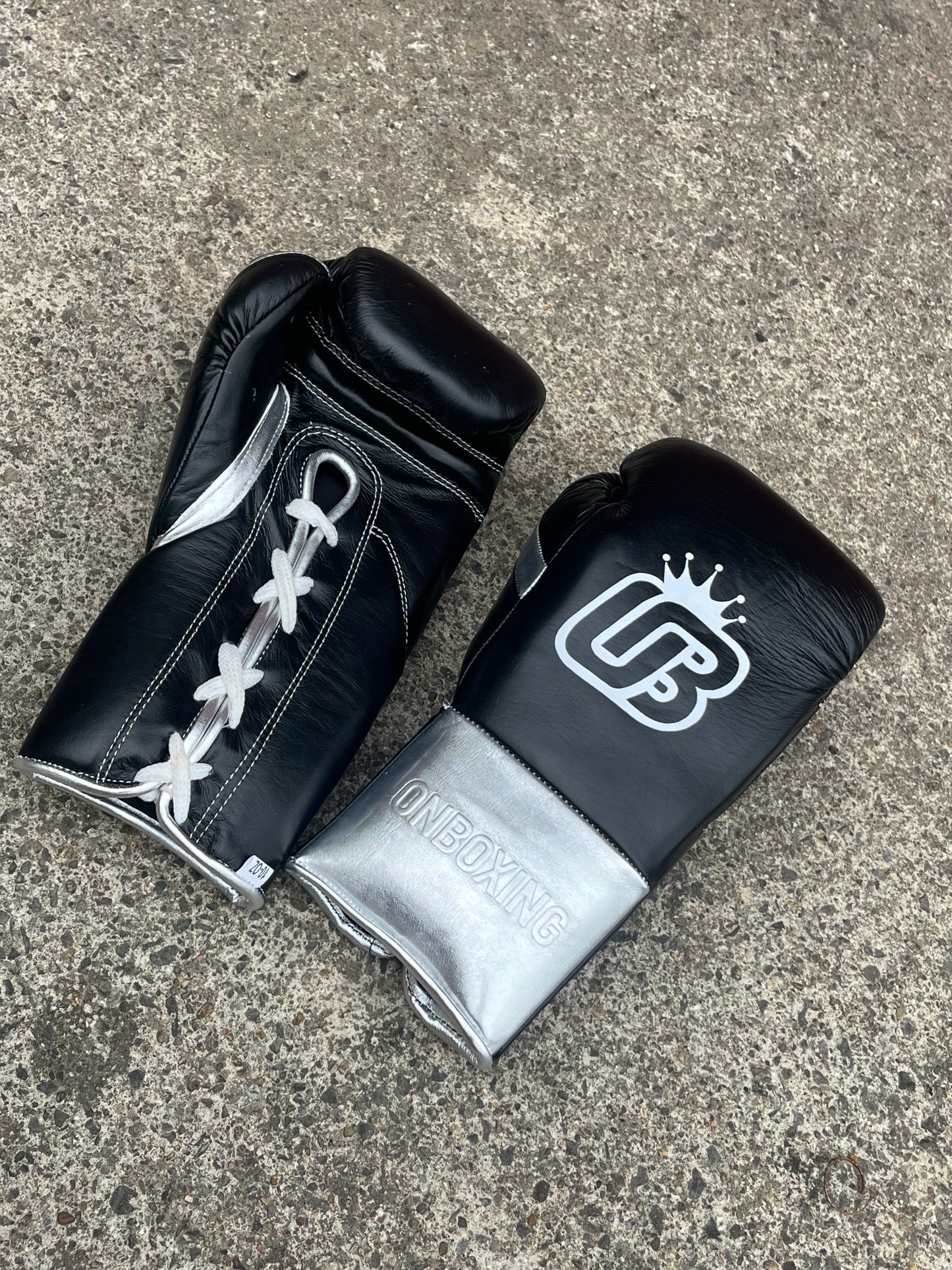 ON BOXING OB1 - BLACK / SILVER