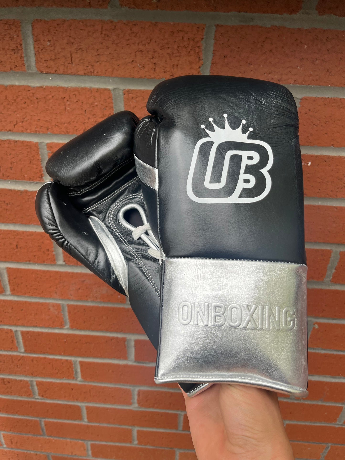ON BOXING OB1 - BLACK / SILVER