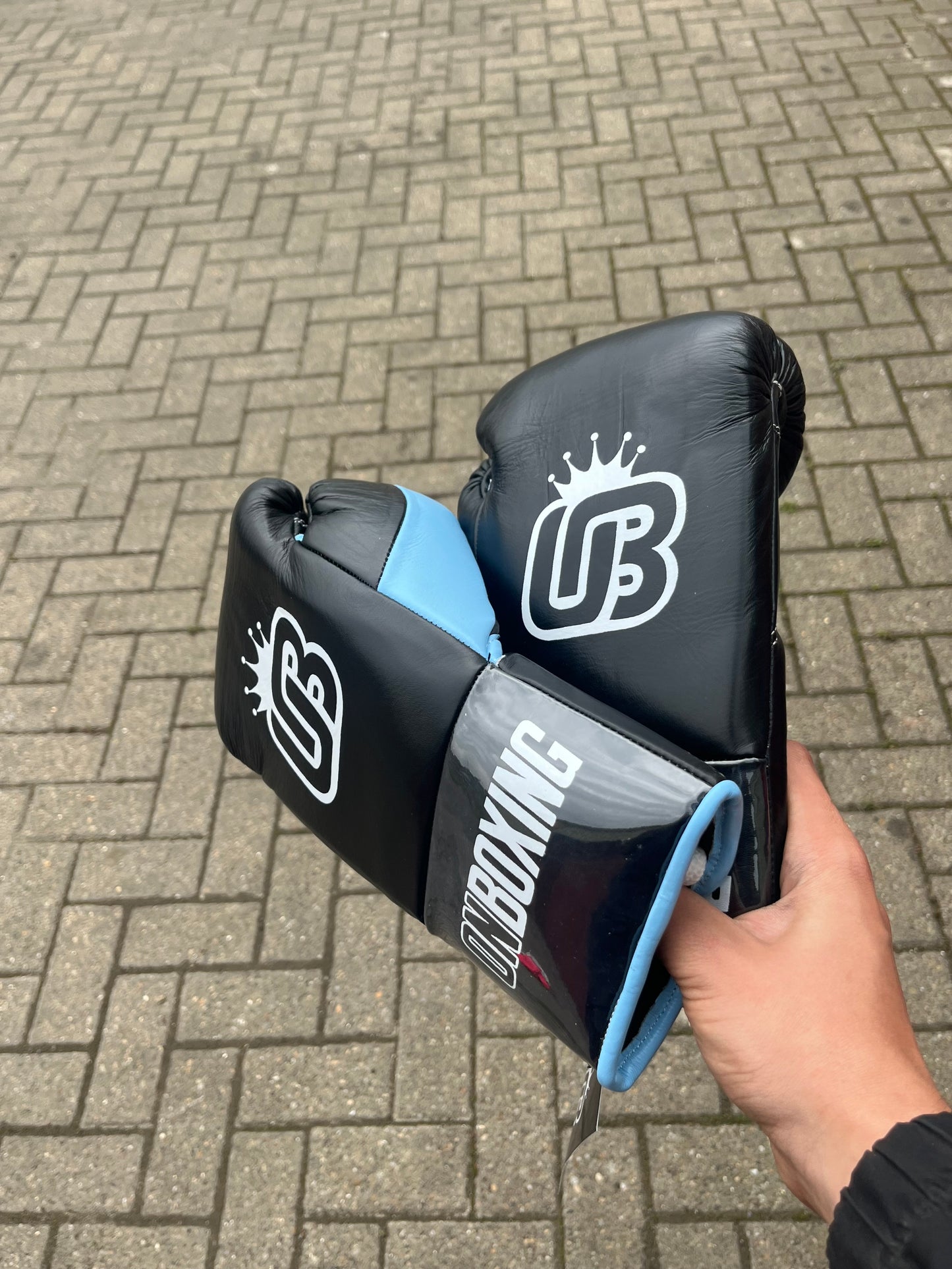 ON BOXING OB1 - BLACK / BABY BLUE