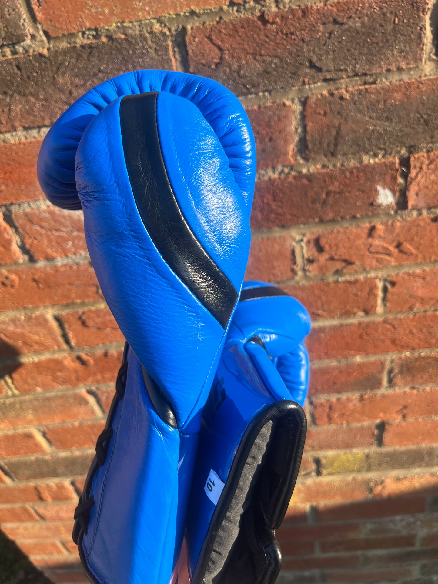 ON BOXING KINGPIN - BLUE BLACK