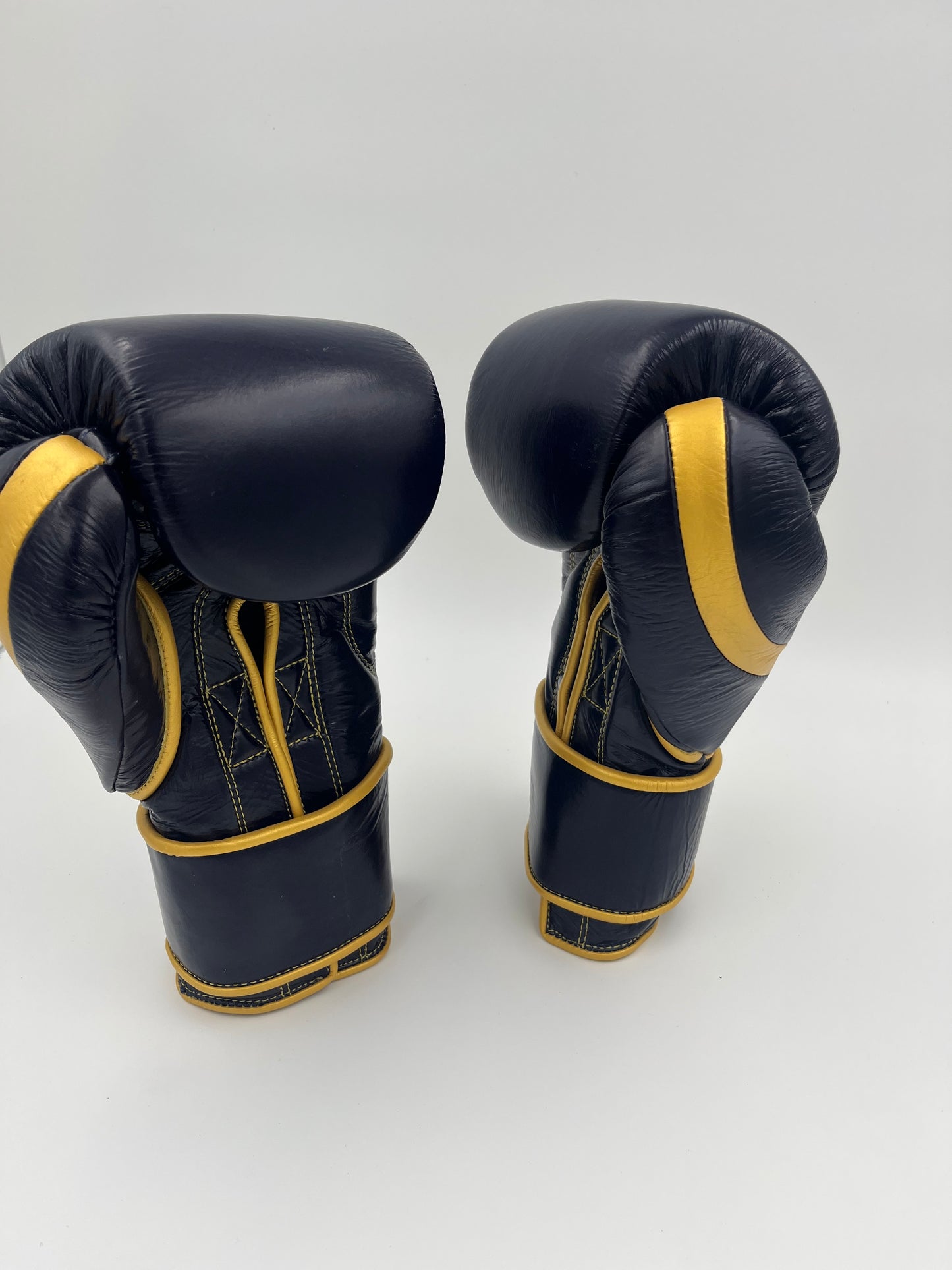 ON BOXING KINGPIN-X - Navy Blue Gold